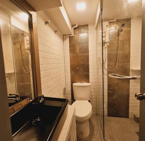 اتاق استاندارد, Suraya Bangkok