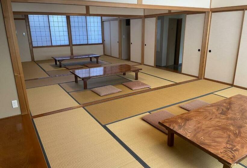 침실 3개 주택, 30畳の大広間12名宿泊可能な水月湖畔宿大五郎丸ー水月湖クルージング隣接