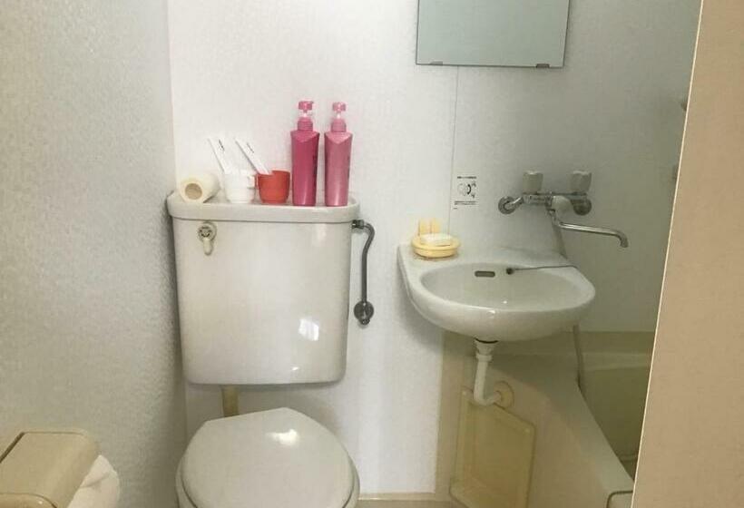 스탠다드 룸, 30畳の大広間12名宿泊可能な水月湖畔宿大五郎丸ー水月湖クルージング隣接