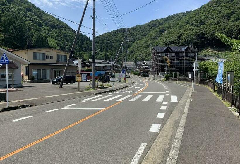스탠다드 룸, 30畳の大広間12名宿泊可能な水月湖畔宿大五郎丸ー水月湖クルージング隣接
