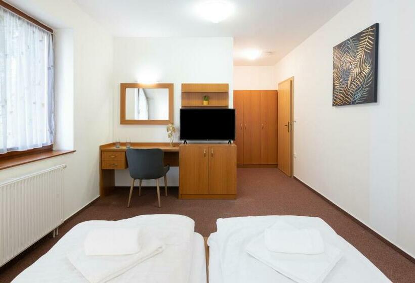 エコノミールーム, Penzion Jas