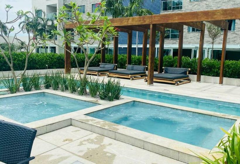 Семейный Номер, Salinas Exclusive Resort