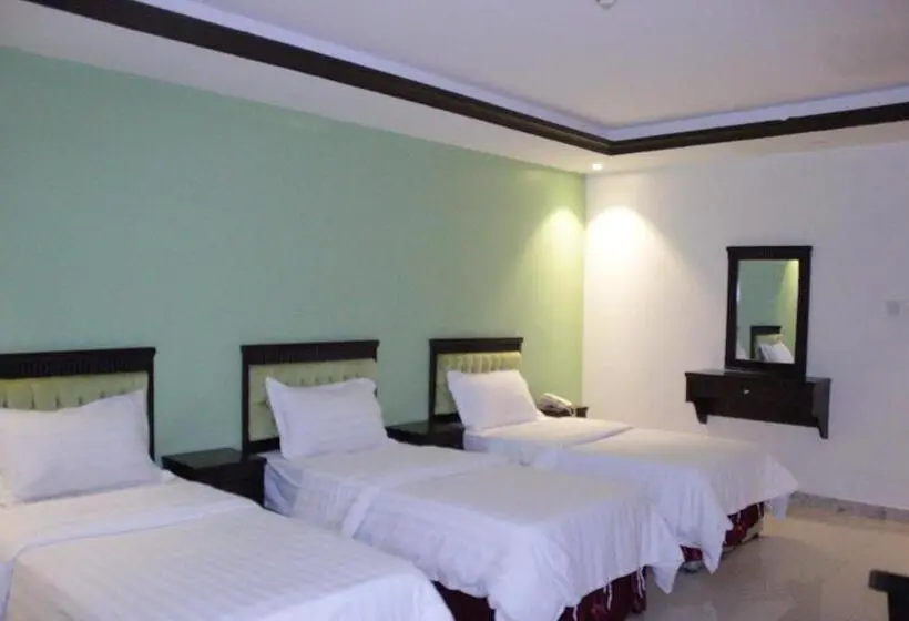 Standard Kolmen Hengen Huone, Altamyoiz Sirved Apartments