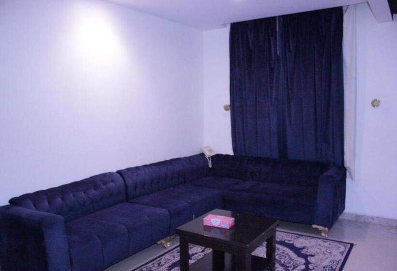 デラックストリプルルーム, Altamyoiz Sirved Apartments