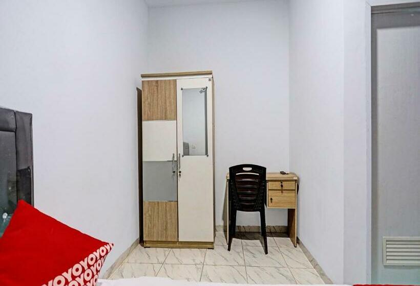 Номер Deluxe, Oyo 92528 Nagoya House Syariah