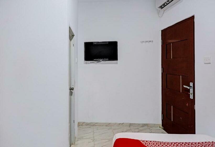 Номер Deluxe, Oyo 92528 Nagoya House Syariah