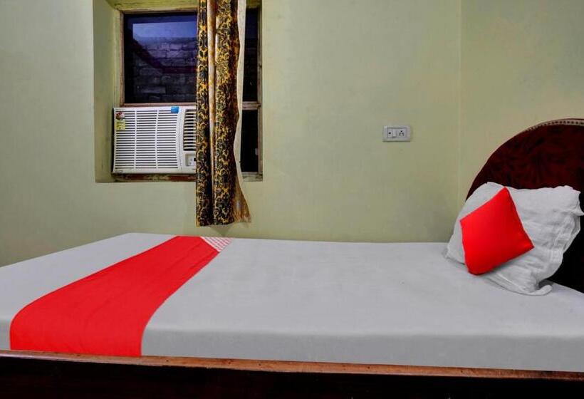 חדר דלוקס, Oyo Flagship 81231 Urmila Guest House