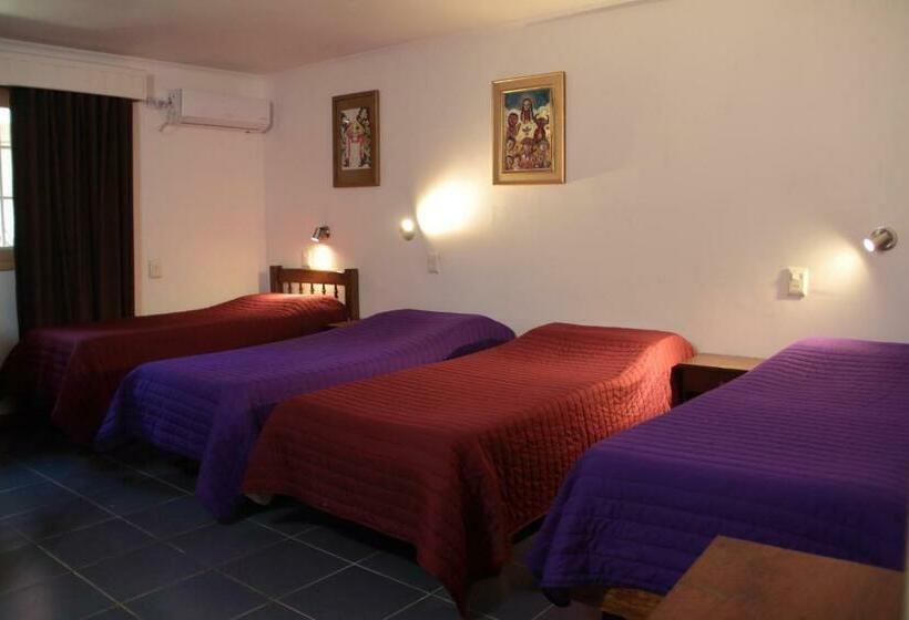 اتاق استاندارد چهار تخته, Ito Cultural