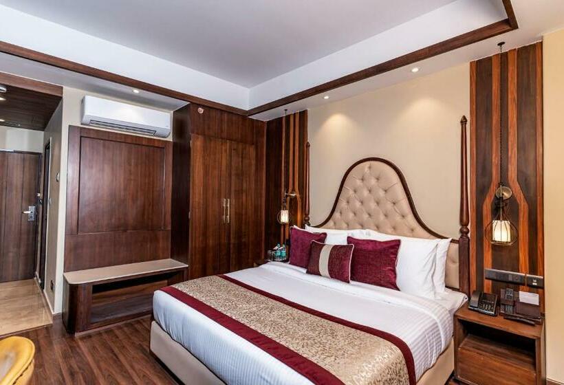 Номер Deluxe, Fortune Khajjiar Member Itc S Hotel Group