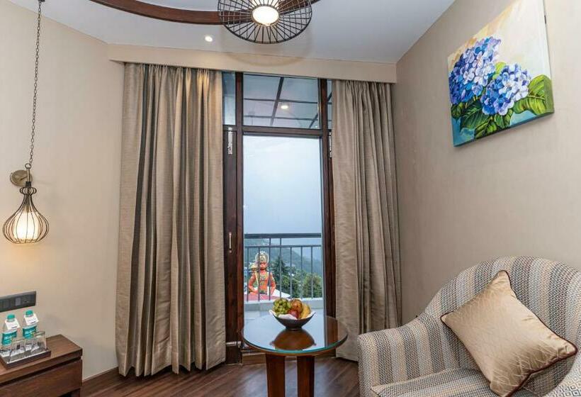 Номер Премиум, Fortune Khajjiar Member Itc S Hotel Group