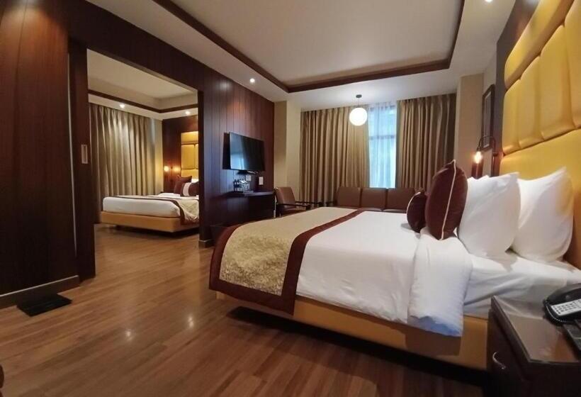 Семейный Номер, Fortune Khajjiar Member Itc S Hotel Group