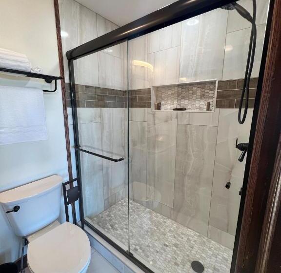 Номер Deluxe, Monterey Inn