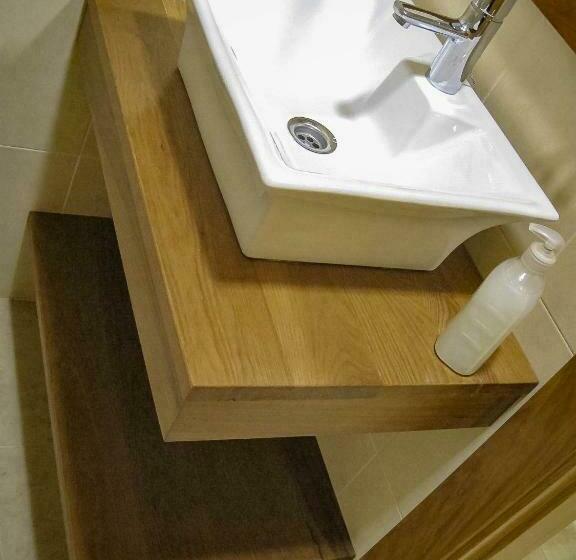 デラックスルーム, Un Lugar En La Vecilla