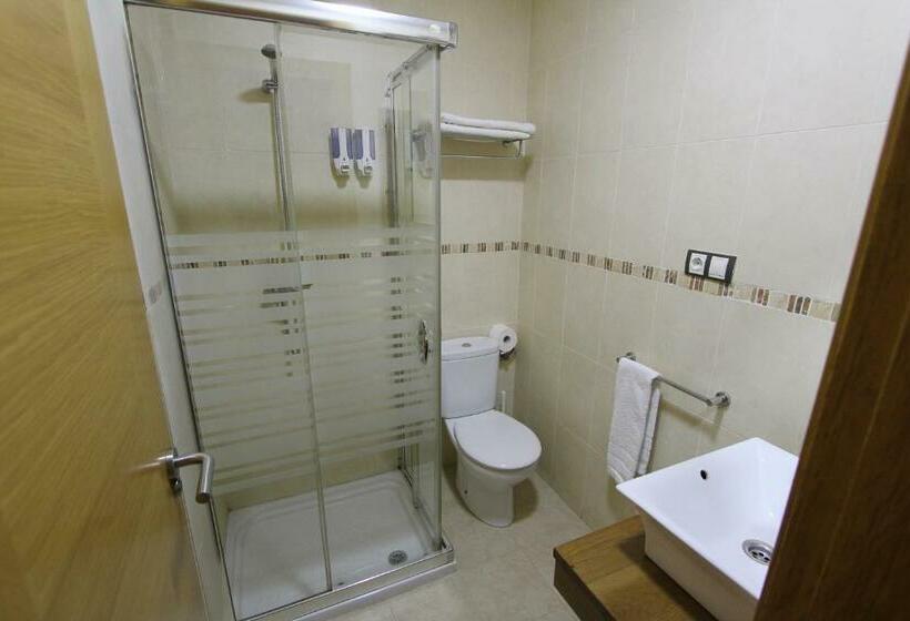 Номер Basic, Un Lugar En La Vecilla