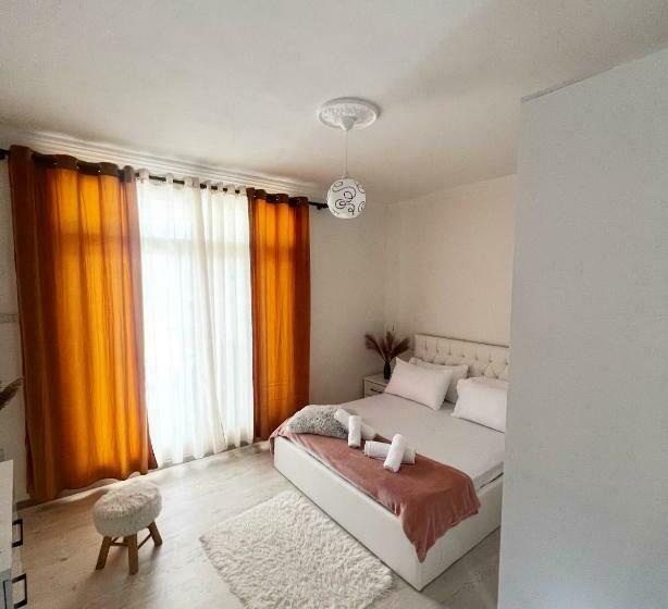 家庭间, Himalayas