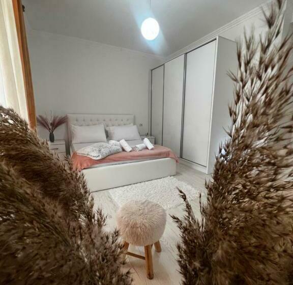 家庭间, Himalayas