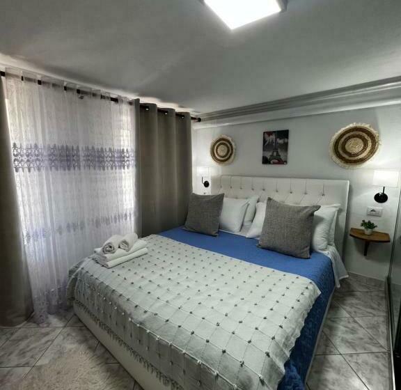 标准间, Himalayas