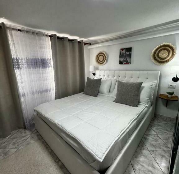 标准间, Himalayas