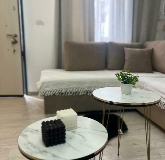 家庭间, Himalayas