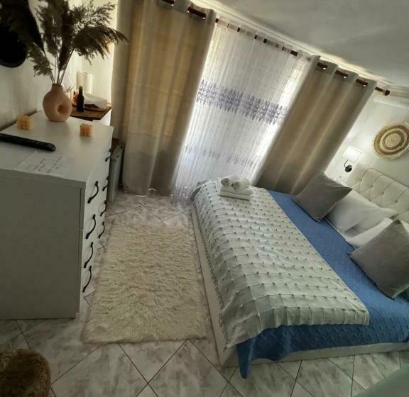 标准间, Himalayas