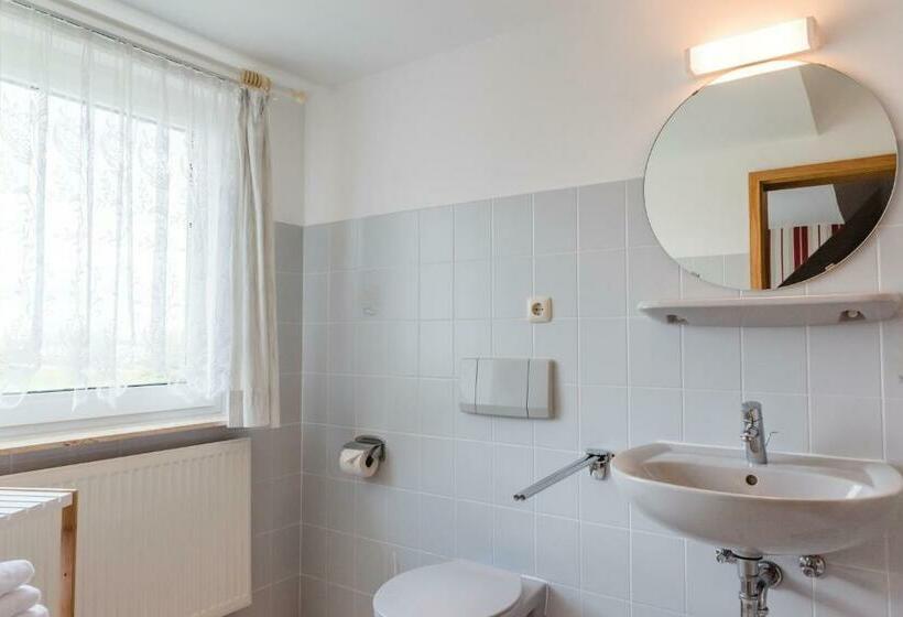 标准间带阳台, Straendhus Bed&breakfast