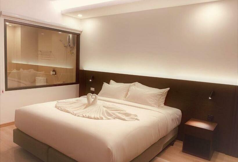 غرفة ديلوكس, Geen Hotel Chonburi