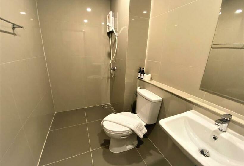 غرفة ديلوكس سرير كينج, Geen Hotel Chonburi