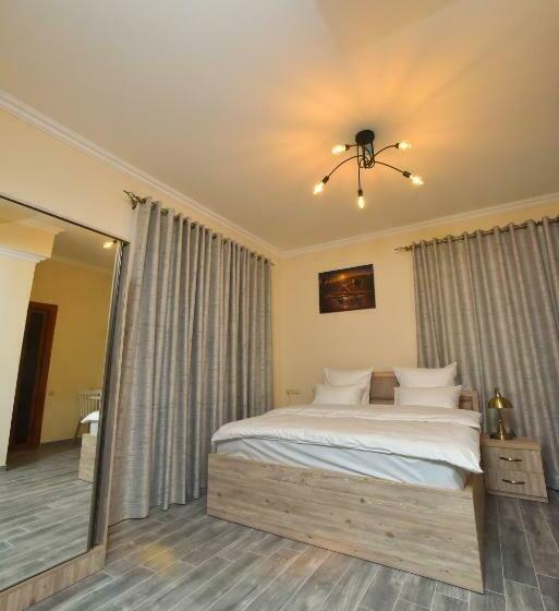 Camera Standard Individuale, Altunyan