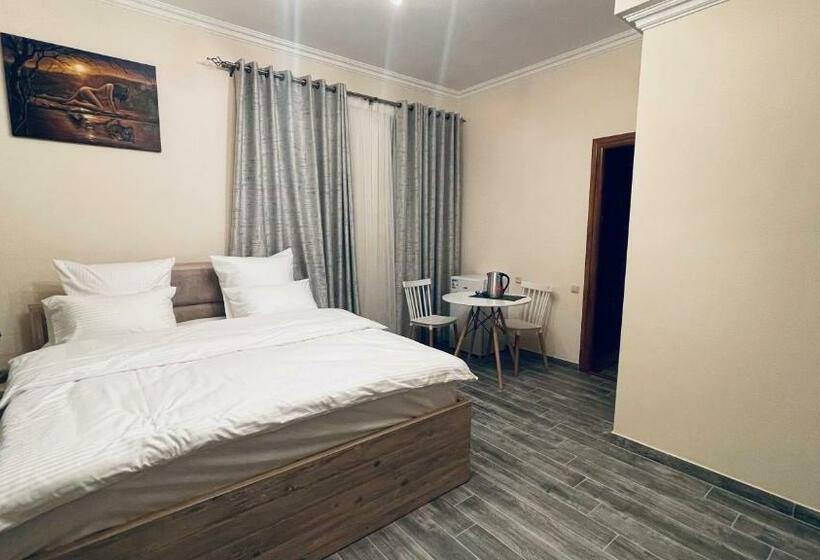 Camera Standard Individuale, Altunyan