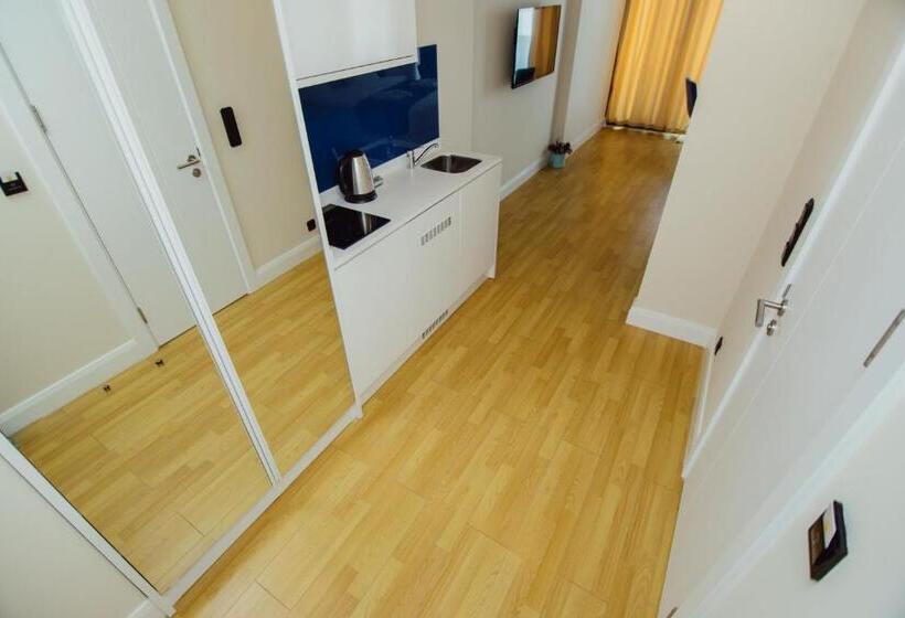 سوییت با چشم‌انداز دریا, Orbi Hotel City Sea View Batumi