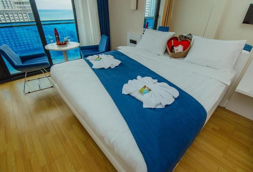 سوییت با چشم‌انداز دریا, Orbi Hotel City Sea View Batumi