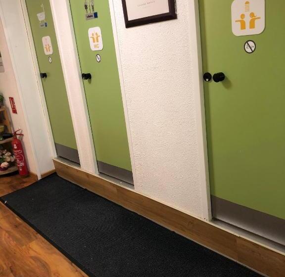 スタンダードルーム, N&z Hotels