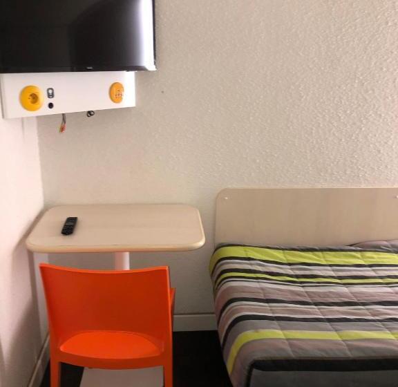 スタンダードルーム, N&z Hotels