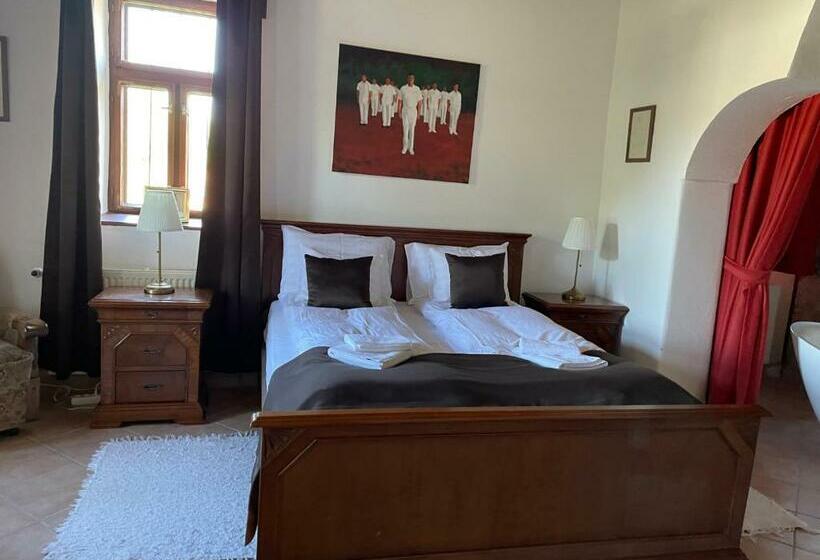 חדר דלוקס, Visnyó Vendégház