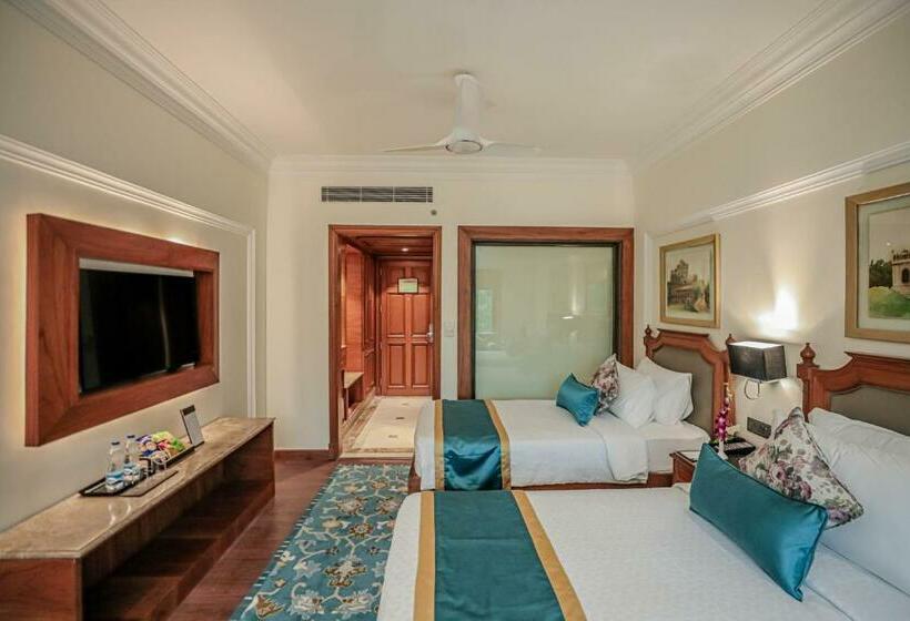 スタンダードルーム, Regenta Central Lucknow By Royal Orchid Hotels Limited