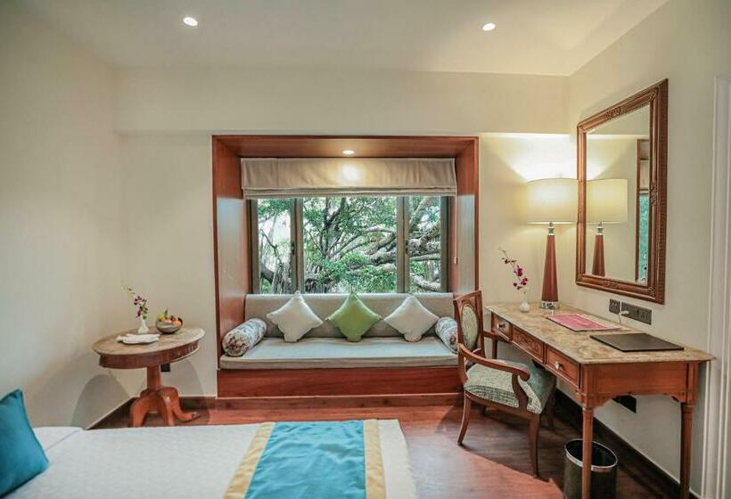 スタンダードルーム, Regenta Central Lucknow By Royal Orchid Hotels Limited