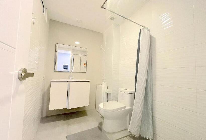 استودیوی لوکس, Rooftop Pool Ducassi Studio Suites Deluxe Hotel Beach Club & Spa