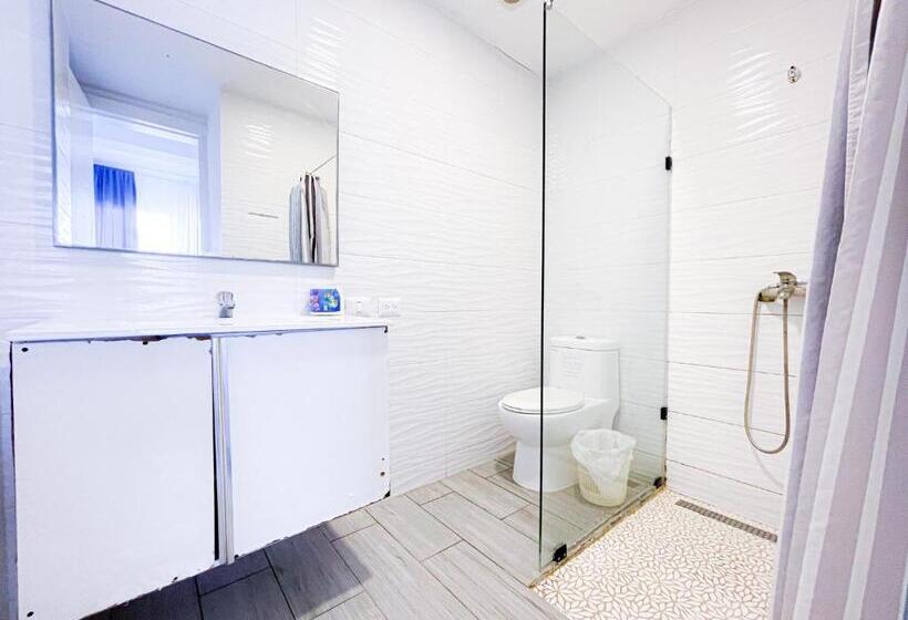 سوییت جونیور, Rooftop Pool Ducassi Studio Suites Deluxe Hotel Beach Club & Spa