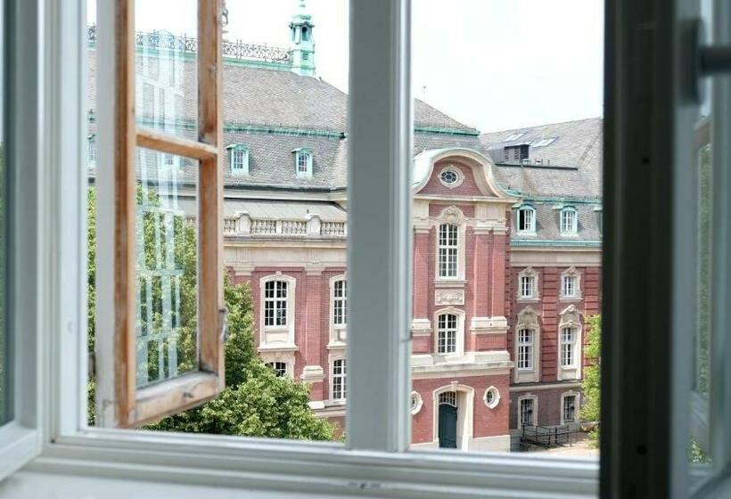 带共用浴室的标准房间, Frauenhotel Hanseatin   Women Only