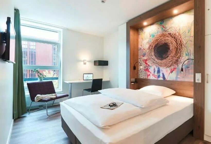 آپارتمان 1 خوابه, 7things   My Favorite Apartment