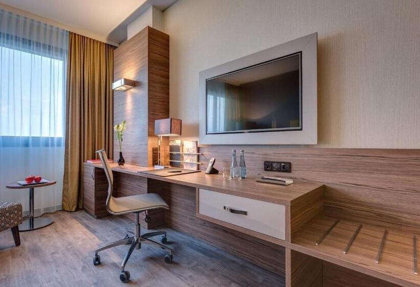 이그제큐티브 룸 킹사이즈 침대, Bonn Marriott