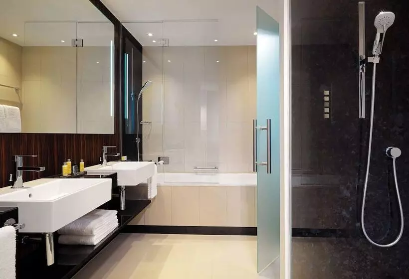 سوییت, Bonn Marriott