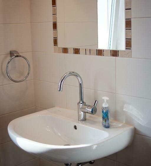 غرفة قياسية, Cafe Hehrlich   Cafe, Pension & Mehr