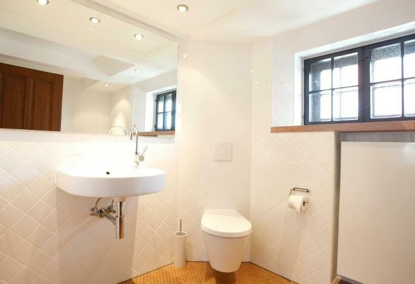 标准工作室, Denkmalschmiede Höfgen