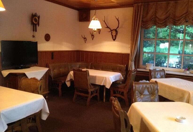 غرفة إقتصادية, Fährhaus Ziehl