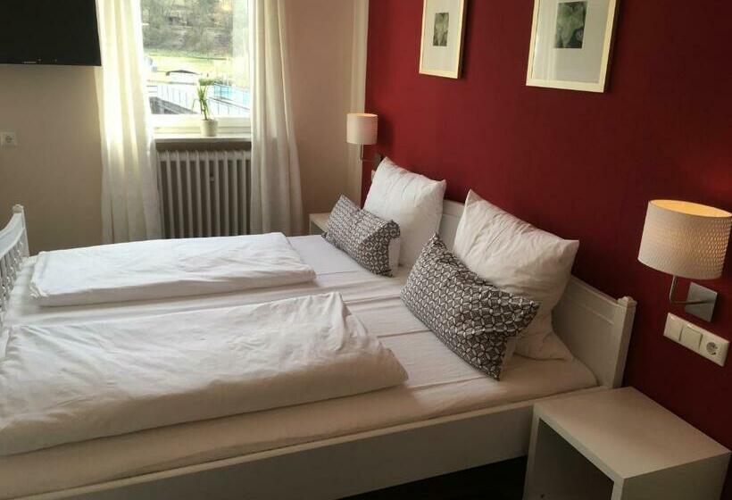 四人标准间, Gasthaus Breitenbach