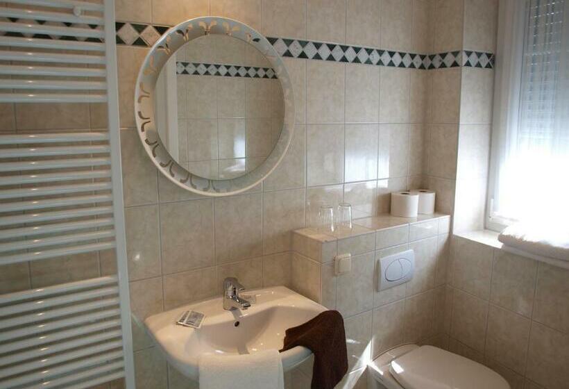 Номер Стандарт, Gasthof Schuster