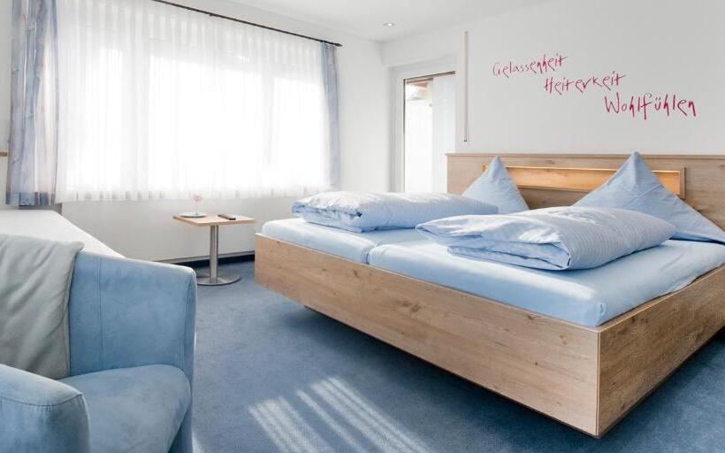 스탠다드 트리플 룸, Gästehaus Holzer