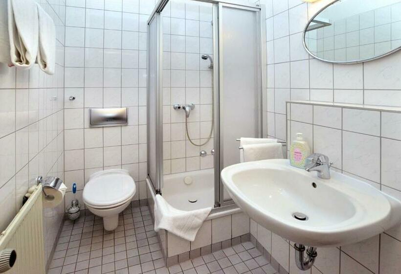 标准单人间, 1a Hotel Zimmer Frei