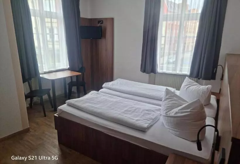 スタンダードルーム, 1a Hotel Zimmer Frei
